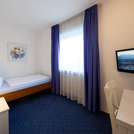 Hotel Garni Demmel Bruckmühl Εξωτερικό φωτογραφία