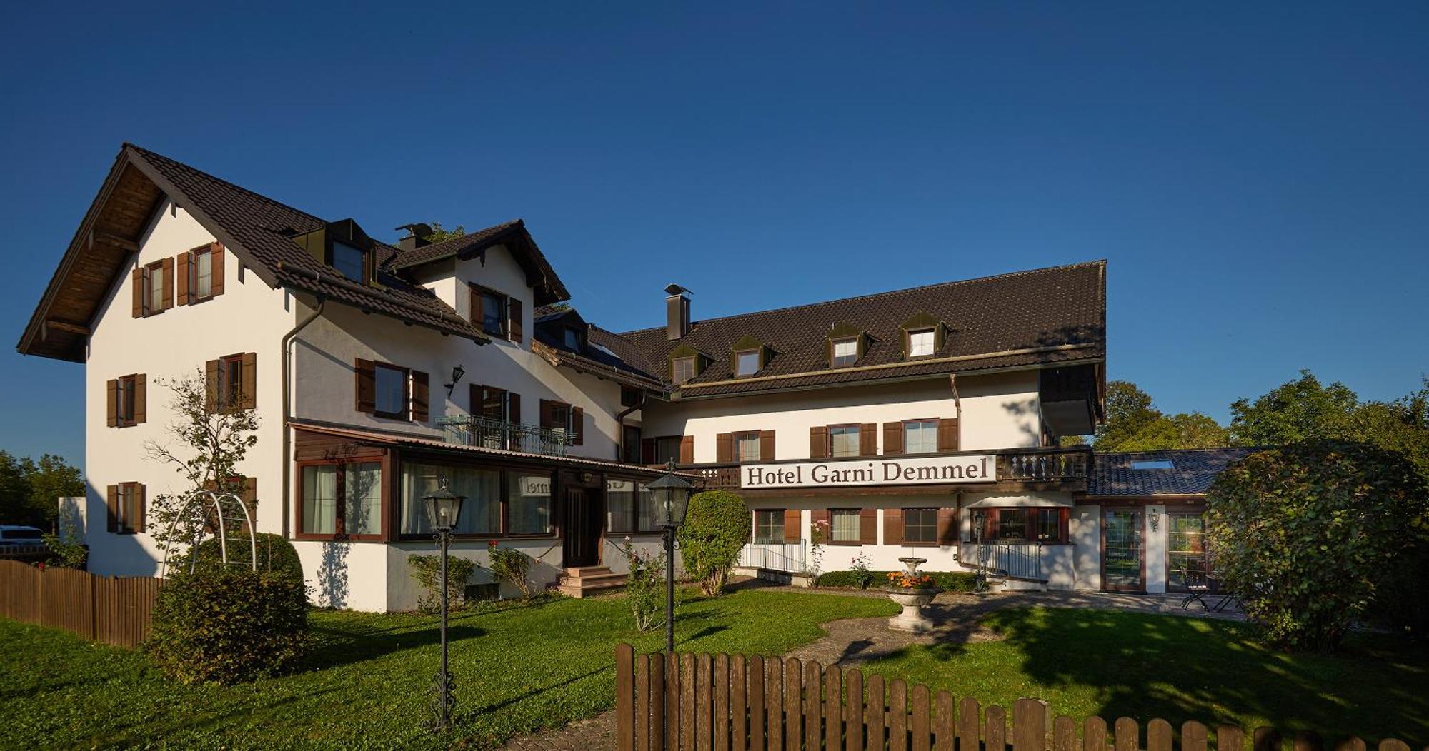 Hotel Garni Demmel Bruckmühl Εξωτερικό φωτογραφία
