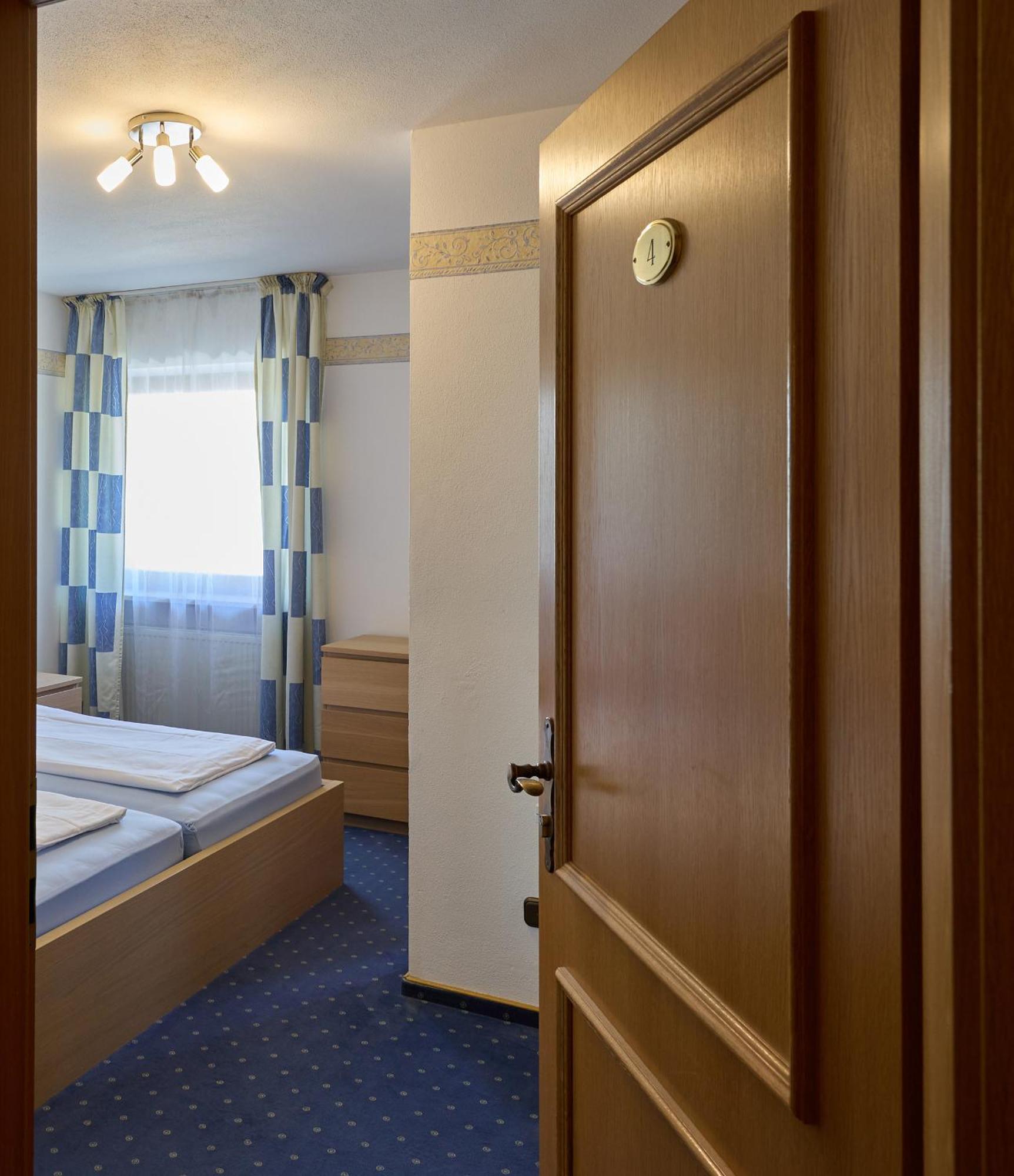Hotel Garni Demmel Bruckmühl Εξωτερικό φωτογραφία